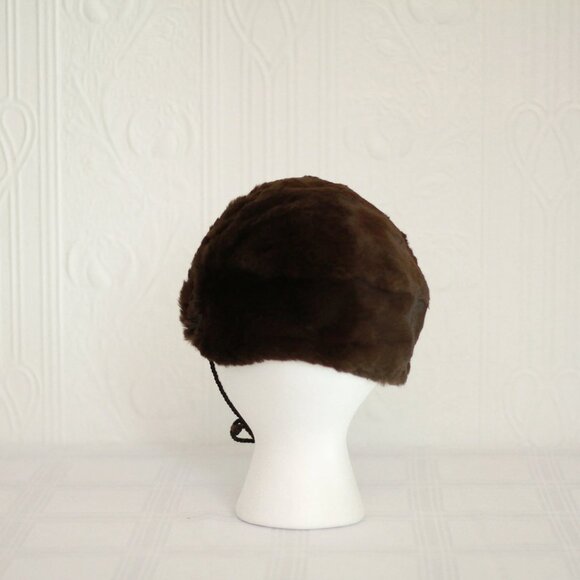 Child's 1920's (or earlier) beaver fur hat - Picture 3 of 4